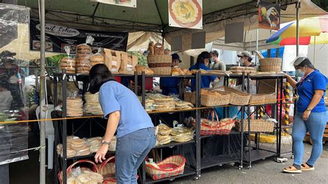 Weekend Markets in Makati: Salcedo Saturday Market & Legaspi .